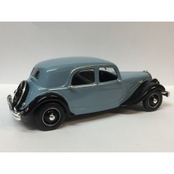 CITROËN Traction 22 bleue (1934)