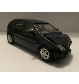 FORD Focus ZX5 accidentée